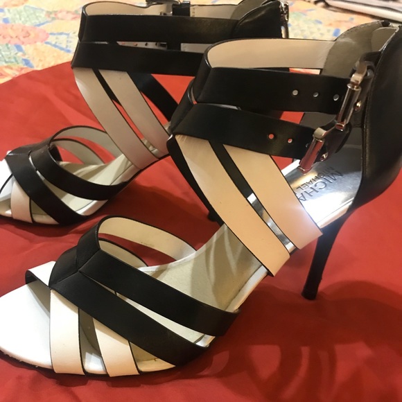 MICHAEL Michael Kors Shoes - Michael Kors black and white strappy sandals
